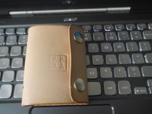 用废角料做的卡包
