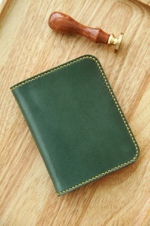 墨绿色枥木鞍革中型财布两折钱夹钱包